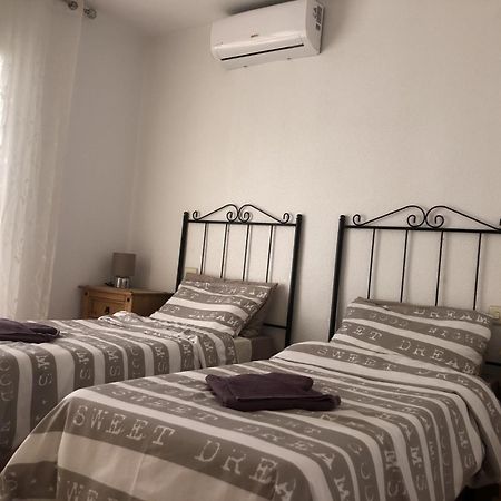 Puerto De Mazarron Large House With Roof Terrace & Sea Views-5 Guests Have 3 Bedrooms & 1 To 4 Guests Have 2 Bedrooms Экстерьер фото