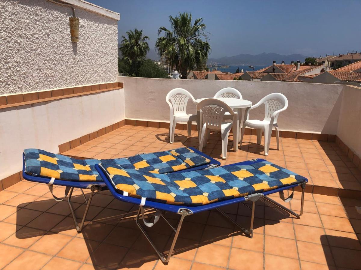 Puerto De Mazarron Large House With Roof Terrace & Sea Views-5 Guests Have 3 Bedrooms & 1 To 4 Guests Have 2 Bedrooms Экстерьер фото