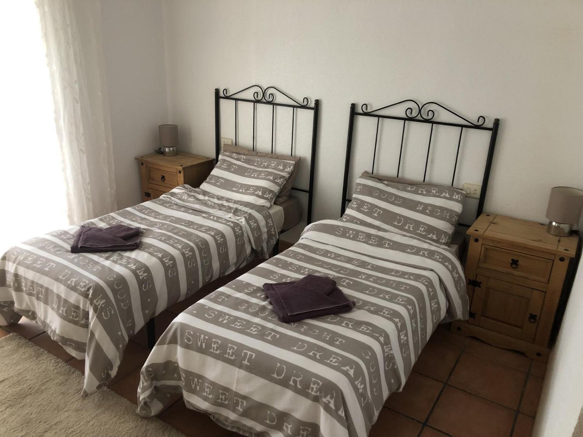 Puerto De Mazarron Large House With Roof Terrace & Sea Views-5 Guests Have 3 Bedrooms & 1 To 4 Guests Have 2 Bedrooms Экстерьер фото